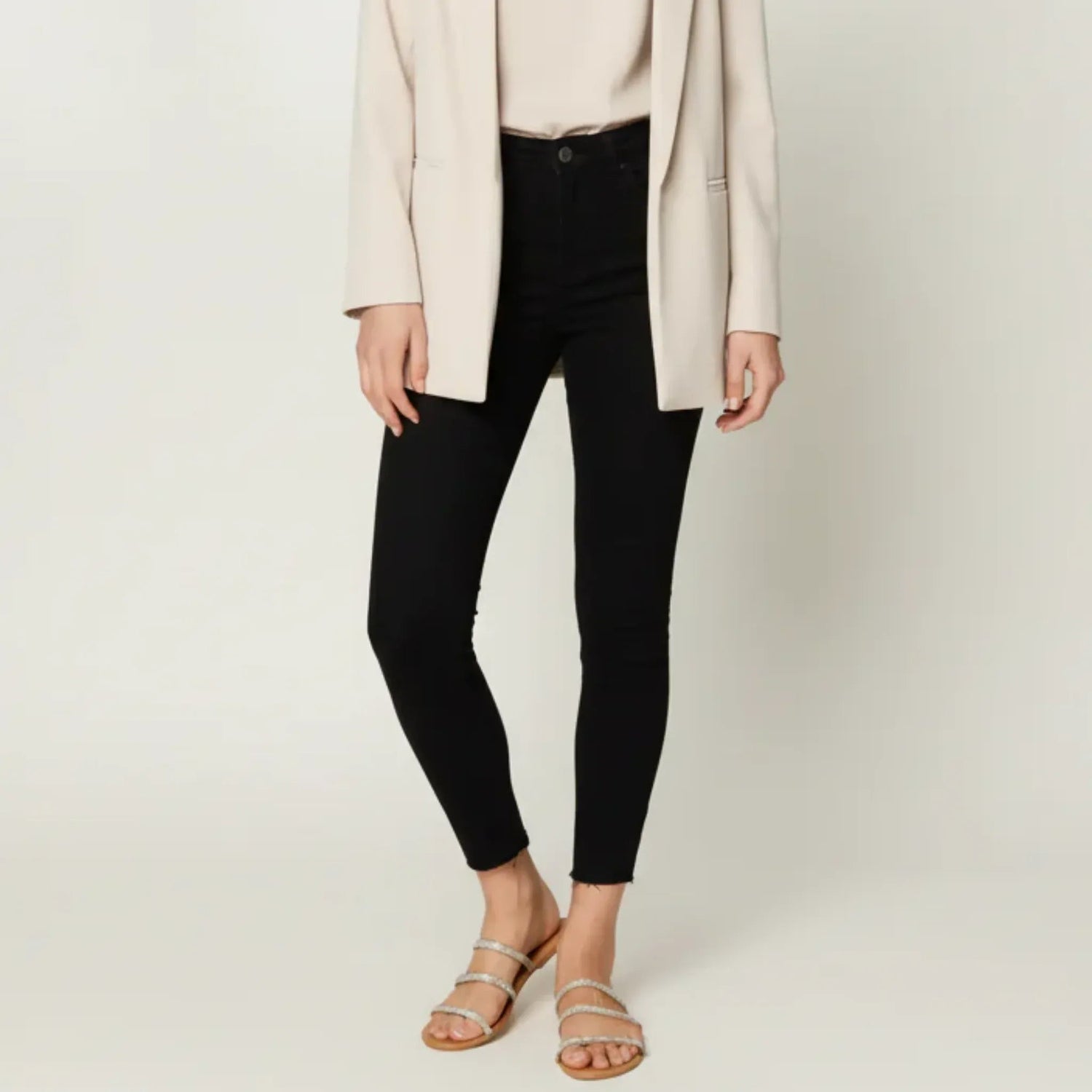Women's Shoes & Sandals - Solazura Boutique