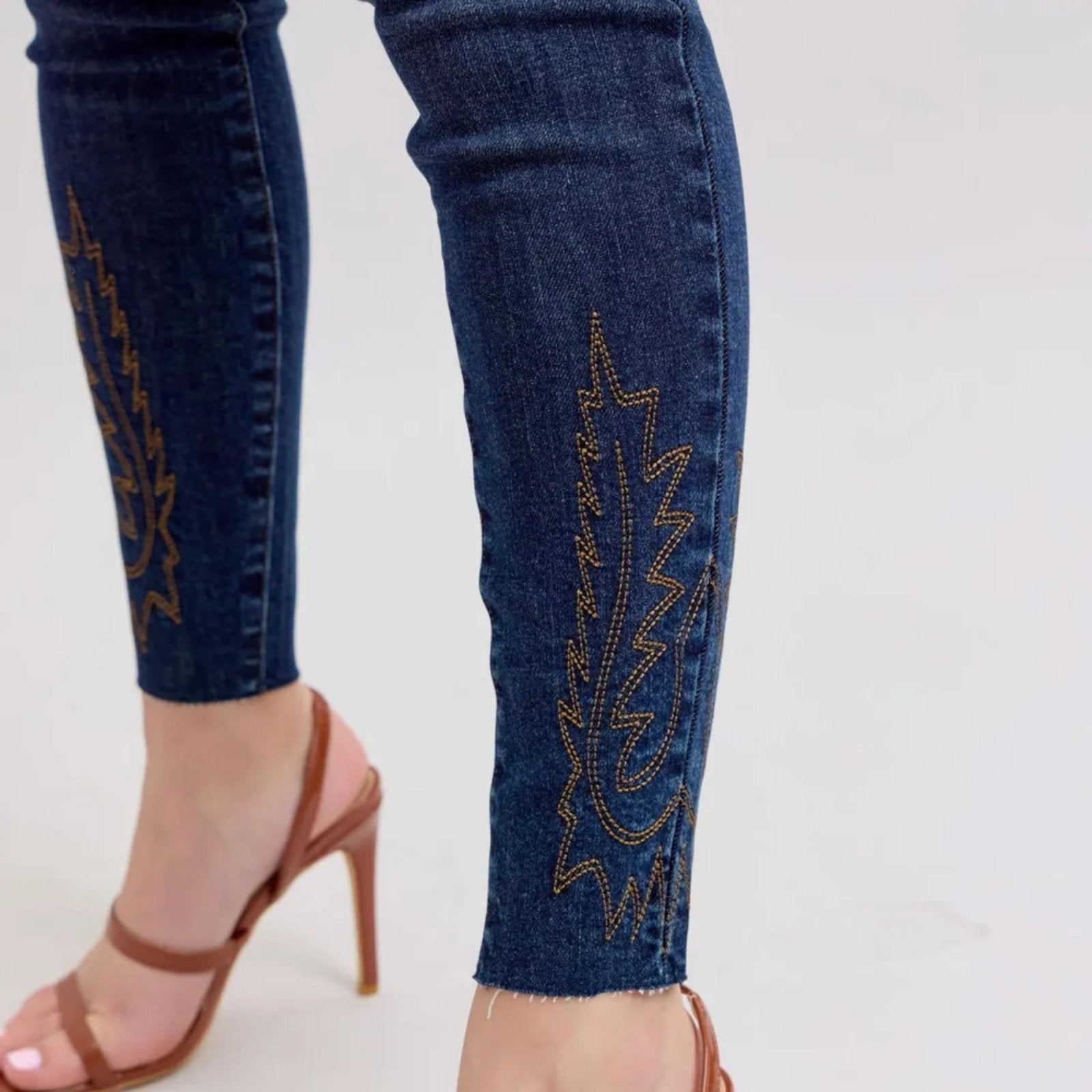 Judy Blue Embroidered High Rise Skinny Jeans - Medium Wash-Trendsi - Solazura Boutique