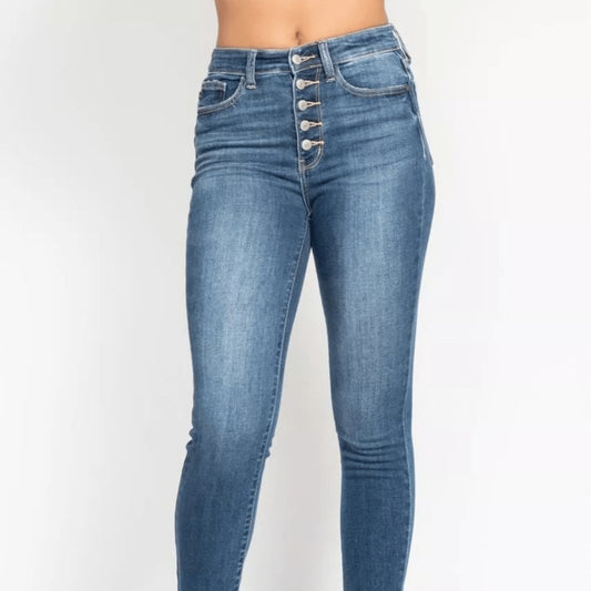 Front view of Judy Blue high-rise button-fly skinny jeans in medium wash.