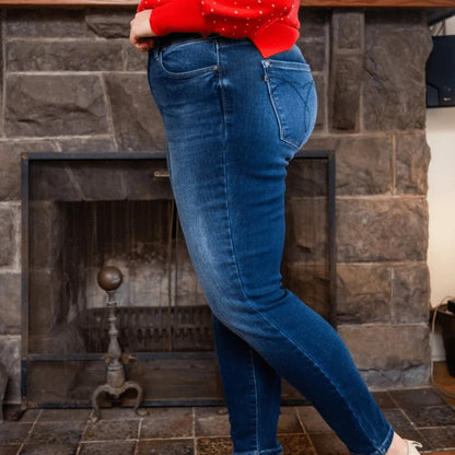 Judy Blue Plus Size High Waist Thermal Skinny Jeans - Dark Wash-Trendsi - Solazura Boutique