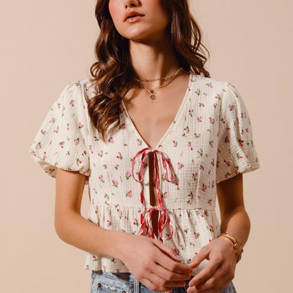 SO ME Women's Ditsy Floral Tie-Front Gauze Blouse-Trendsi - Solazura Boutique