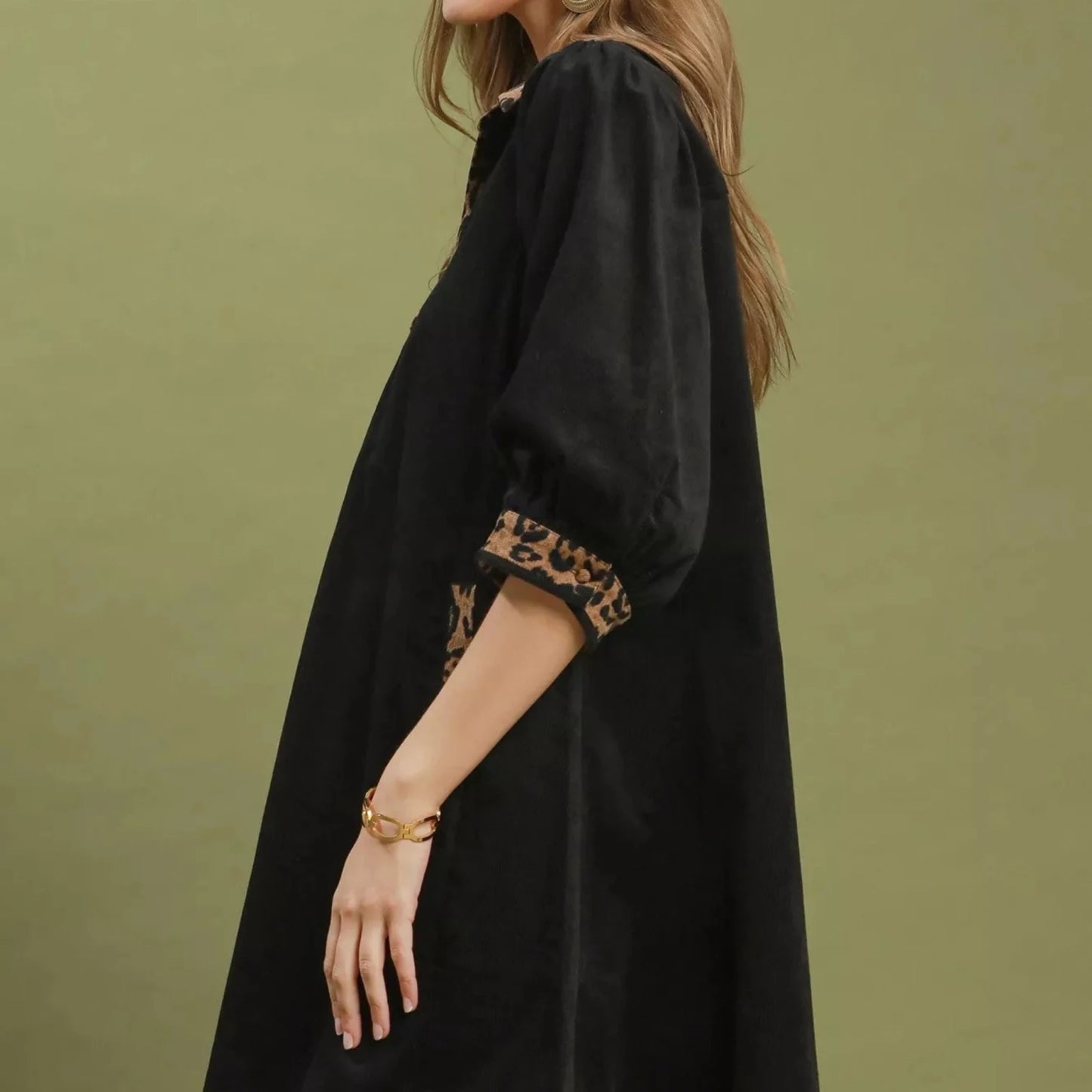 Umgee V-Neck Shift Dress with Contrast Trim - Black-Trendsi - Solazura Boutique