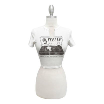 Vintage Groove Graphic Crop Tee - Ivory-Solazura Boutique - Solazura Boutique